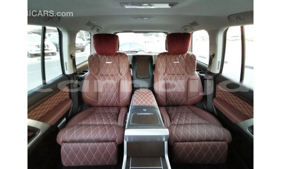 Buy Import Toyota Land Cruiser Black Car in Import - Dubai in Abia State Buy Import Toyota Land Cruiser Black Car in Import - Dubai in Abia State