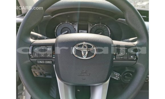 Buy Import Toyota Hilux White Car in Import - Dubai in Abia State Buy Import Toyota Hilux White Car in Import - Dubai in Abia State