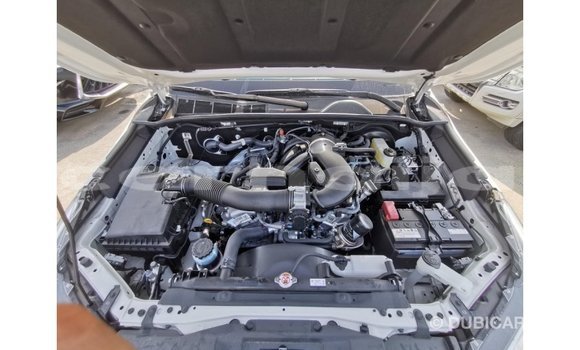 Buy Import Toyota Hilux White Car in Import - Dubai in Abia State Buy Import Toyota Hilux White Car in Import - Dubai in Abia State