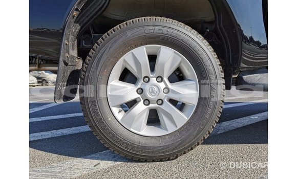 Acheter Import Voiture Toyota Hilux Noir à Import - Dubai, État d'Abia Acheter Import Voiture Toyota Hilux Noir à Import - Dubai, État d'Abia