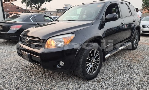 Acheter Occasion Voiture Toyota RAV4 Noir à Lagos, État de Lagos Acheter Occasion Voiture Toyota RAV4 Noir à Lagos, État de Lagos