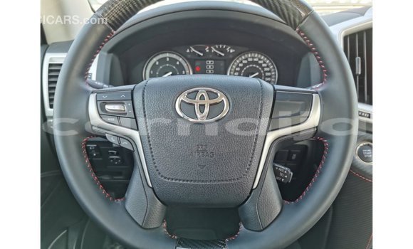 Buy Import Toyota Land Cruiser White Car in Import - Dubai in Abia State Buy Import Toyota Land Cruiser White Car in Import - Dubai in Abia State