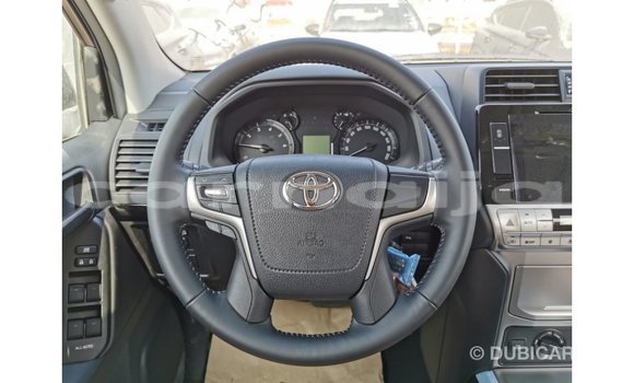Acheter Import Voiture Toyota Prado Blanc à Import - Dubai, État d'Abia Acheter Import Voiture Toyota Prado Blanc à Import - Dubai, État d'Abia
