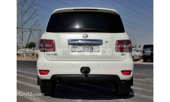 Acheter Import Voiture Nissan Patrol Blanc à Import - Dubai, État d'Abia Acheter Import Voiture Nissan Patrol Blanc à Import - Dubai, État d'Abia
