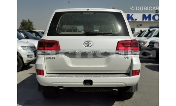 Acheter Import Voiture Toyota Land Cruiser Blanc à Import - Dubai, État d'Abia Acheter Import Voiture Toyota Land Cruiser Blanc à Import - Dubai, État d'Abia