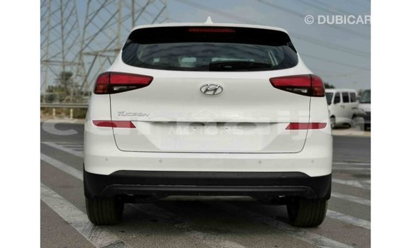 Buy Import Hyundai Tucson White Car in Import - Dubai in Abia State Buy Import Hyundai Tucson White Car in Import - Dubai in Abia State