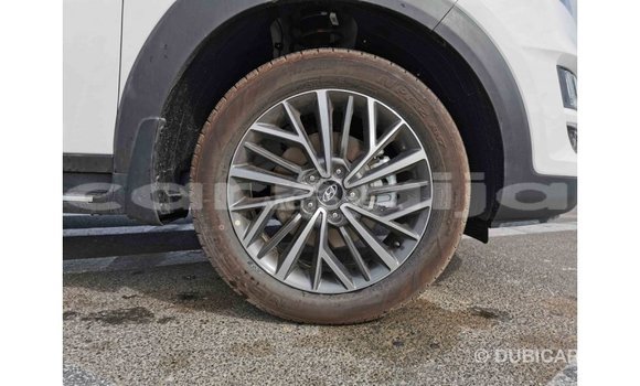 Buy Import Hyundai Tucson White Car in Import - Dubai in Abia State Buy Import Hyundai Tucson White Car in Import - Dubai in Abia State
