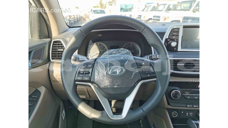 Big with watermark hyundai tucson abia state import dubai 15252