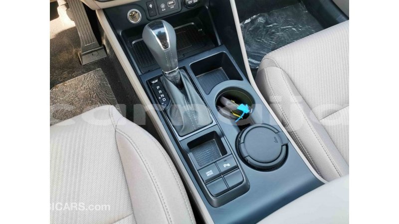 Big with watermark hyundai tucson abia state import dubai 15252