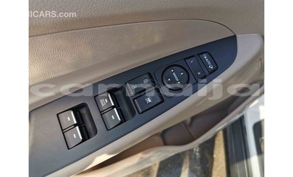 Acheter Import Voiture Hyundai Tucson Blanc à Import - Dubai, État d'Abia Acheter Import Voiture Hyundai Tucson Blanc à Import - Dubai, État d'Abia