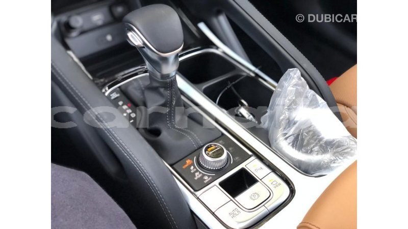 Big with watermark kia carens abia state import dubai 15265