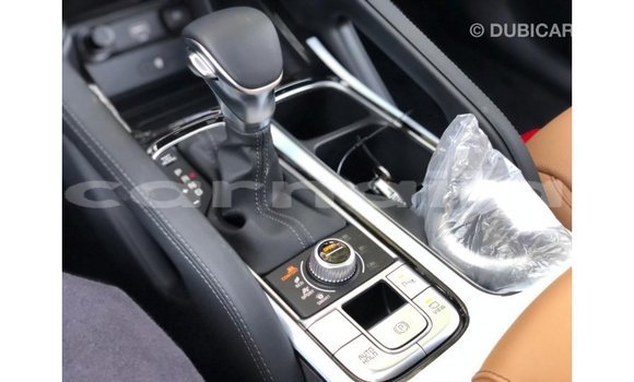 Acheter Import Voiture Kia Carens Blanc à Import - Dubai, État d'Abia Acheter Import Voiture Kia Carens Blanc à Import - Dubai, État d'Abia