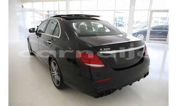 Buy Import Mercedes‒Benz 1117 Black Truck in Import - Dubai in Abia State Buy Import Mercedes‒Benz 1117 Black Truck in Import - Dubai in Abia State