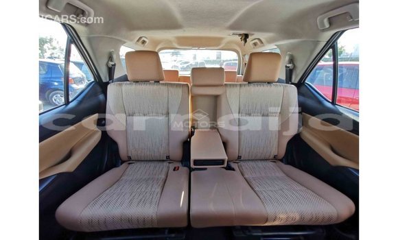 Buy Import Toyota Fortuner White Car in Import - Dubai in Abia State Buy Import Toyota Fortuner White Car in Import - Dubai in Abia State