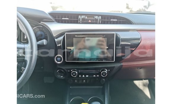 Buy Import Toyota Hilux White Car in Import - Dubai in Abia State Buy Import Toyota Hilux White Car in Import - Dubai in Abia State