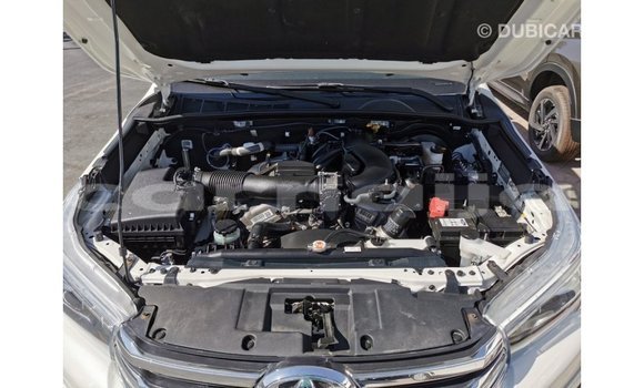 Buy Import Toyota Hilux White Car in Import - Dubai in Abia State Buy Import Toyota Hilux White Car in Import - Dubai in Abia State