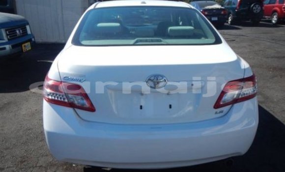 Buy Used Toyota Camry White Car in Gombe in Gombe State Buy Used Toyota Camry White Car in Gombe in Gombe State