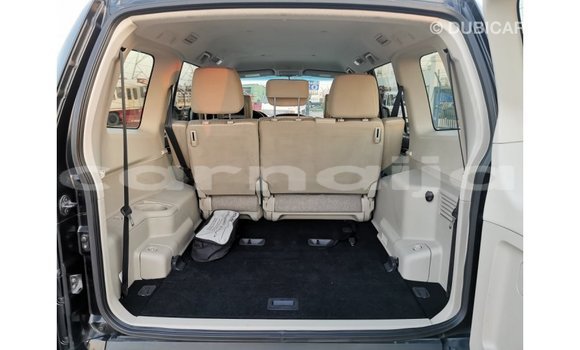 Acheter Import Voiture Mitsubishi Pajero Noir à Import - Dubai, État d'Abia Acheter Import Voiture Mitsubishi Pajero Noir à Import - Dubai, État d'Abia