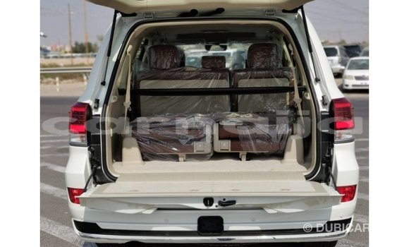 Buy Import Toyota Land Cruiser White Car in Import - Dubai in Abia State Buy Import Toyota Land Cruiser White Car in Import - Dubai in Abia State