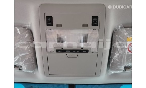 Acheter Import Voiture Toyota Land Cruiser Noir à Import - Dubai, État d'Abia Acheter Import Voiture Toyota Land Cruiser Noir à Import - Dubai, État d'Abia