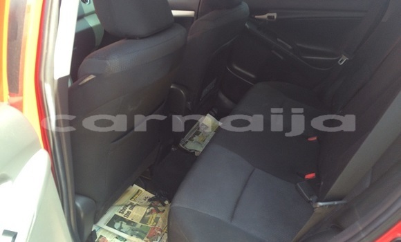 Acheter Neuf Voiture Toyota Matrix Rouge à Lagos, État de Lagos Acheter Neuf Voiture Toyota Matrix Rouge à Lagos, État de Lagos