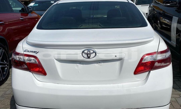 Acheter Neuf Voiture Toyota Camry Blanc à Ikeja, État de Lagos Acheter Neuf Voiture Toyota Camry Blanc à Ikeja, État de Lagos