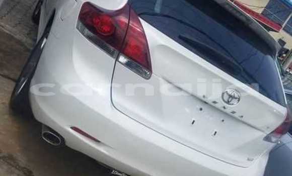 Buy Import Toyota Venza White Car in Lagos in Lagos State Buy Import Toyota Venza White Car in Lagos in Lagos State