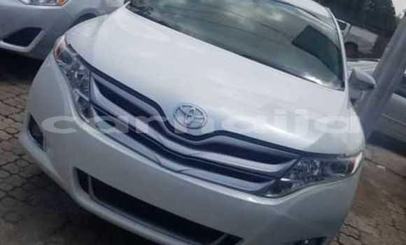 Acheter Import Voiture Toyota Venza Blanc à Lagos, État de Lagos Acheter Import Voiture Toyota Venza Blanc à Lagos, État de Lagos