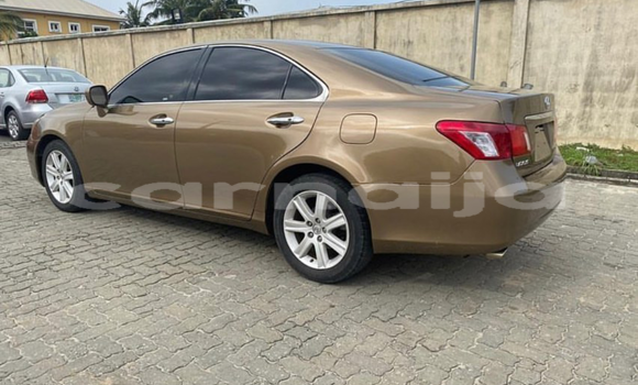 Buy New Lexus ES Beige Car in Badagry in Lagos State Buy New Lexus ES Beige Car in Badagry in Lagos State