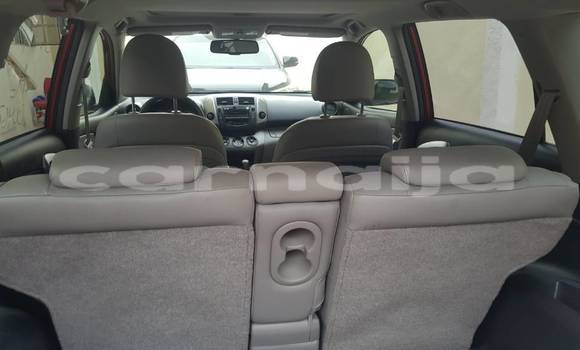 Acheter Neuf Voiture Toyota RAV4 Rouge à Lagos, État de Lagos Acheter Neuf Voiture Toyota RAV4 Rouge à Lagos, État de Lagos