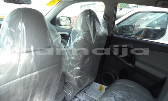 Acheter Neuf Voiture Toyota RAV4 Noir à Lagos, État de Lagos Acheter Neuf Voiture Toyota RAV4 Noir à Lagos, État de Lagos