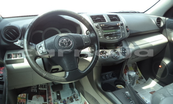 Acheter Neuf Voiture Toyota RAV4 Noir à Lagos, État de Lagos Acheter Neuf Voiture Toyota RAV4 Noir à Lagos, État de Lagos