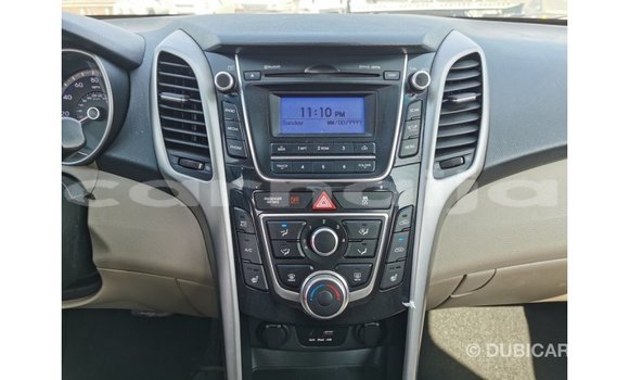 Acheter Import Voiture Hyundai Elantra Rouge à Import - Dubai, État d'Abia Acheter Import Voiture Hyundai Elantra Rouge à Import - Dubai, État d'Abia