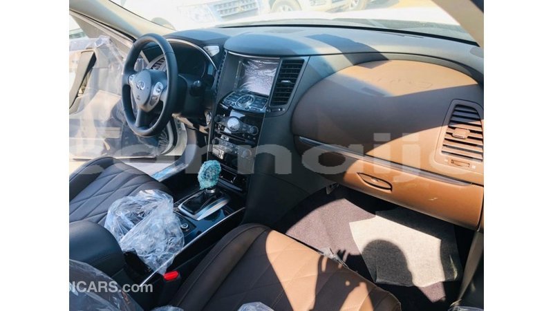 Big with watermark infiniti q abia state import dubai 15444