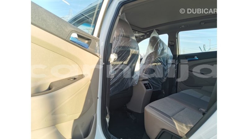 Big with watermark hyundai tucson abia state import dubai 15450