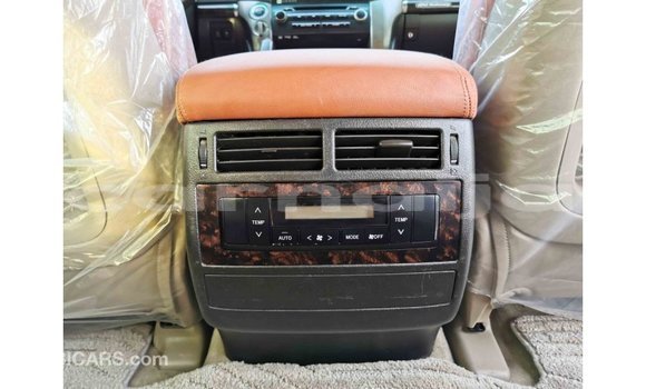 Acheter Import Voiture Toyota Land Cruiser Noir à Import - Dubai, État d'Abia Acheter Import Voiture Toyota Land Cruiser Noir à Import - Dubai, État d'Abia