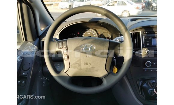 Acheter Import Voiture Hyundai Cargo Blanc à Import - Dubai, État d'Abia Acheter Import Voiture Hyundai Cargo Blanc à Import - Dubai, État d'Abia