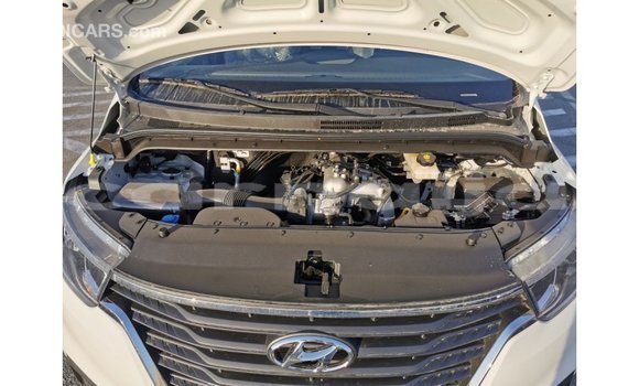 Acheter Import Voiture Hyundai Cargo Blanc à Import - Dubai, État d'Abia Acheter Import Voiture Hyundai Cargo Blanc à Import - Dubai, État d'Abia