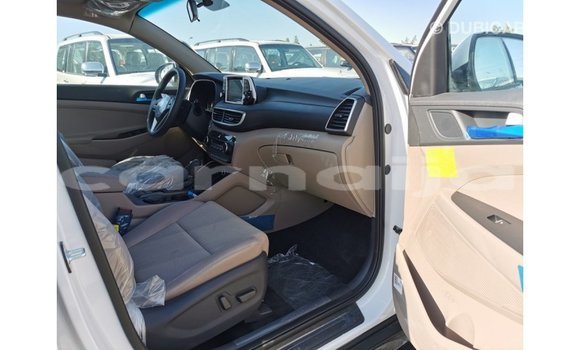 Buy Import Hyundai Tucson White Car in Import - Dubai in Abia State Buy Import Hyundai Tucson White Car in Import - Dubai in Abia State