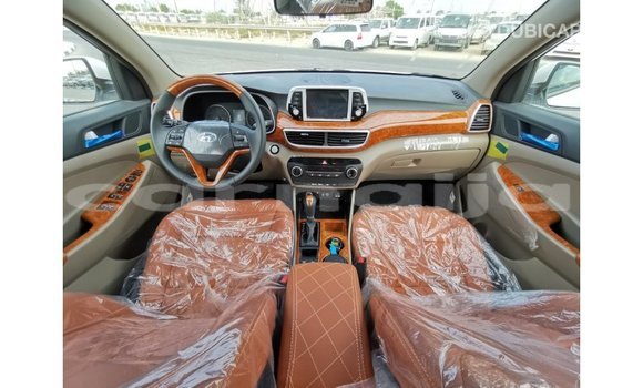 Acheter Import Voiture Hyundai Tucson Blanc à Import - Dubai, État d'Abia Acheter Import Voiture Hyundai Tucson Blanc à Import - Dubai, État d'Abia