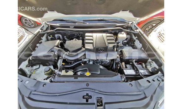 Buy Import Toyota Land Cruiser White Car in Import - Dubai in Abia State Buy Import Toyota Land Cruiser White Car in Import - Dubai in Abia State