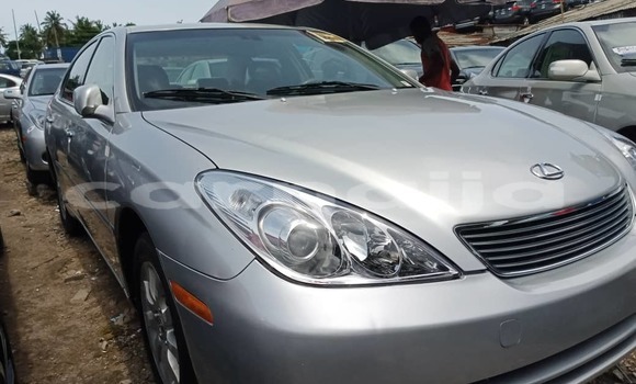 Acheter Occasion Voiture Lexus ES Beige à Lagos, État de Lagos Acheter Occasion Voiture Lexus ES Beige à Lagos, État de Lagos