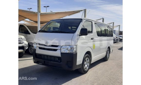 Buy Import Toyota Hiace White Car in Import - Dubai in Abia State Buy Import Toyota Hiace White Car in Import - Dubai in Abia State