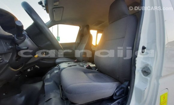 Buy Import Toyota Hiace White Car in Import - Dubai in Abia State Buy Import Toyota Hiace White Car in Import - Dubai in Abia State