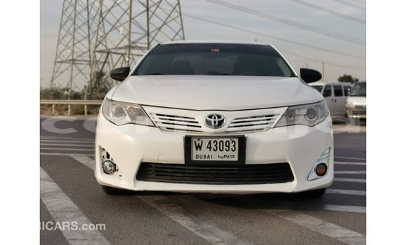 Buy Import Toyota Camry White Car in Import - Dubai in Abia State Buy Import Toyota Camry White Car in Import - Dubai in Abia State