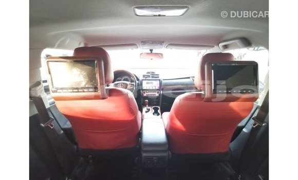 Buy Import Toyota Camry White Car in Import - Dubai in Abia State Buy Import Toyota Camry White Car in Import - Dubai in Abia State