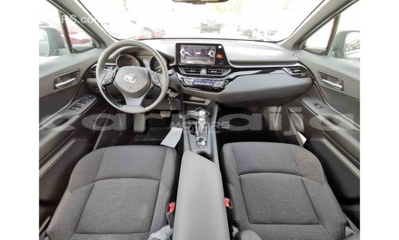Acheter Import Voiture Toyota C-HR Noir à Import - Dubai, État d'Abia Acheter Import Voiture Toyota C-HR Noir à Import - Dubai, État d'Abia