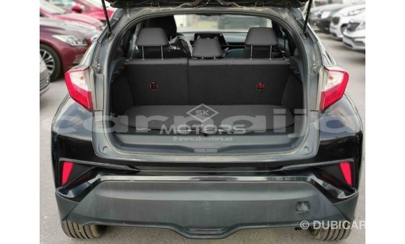 Acheter Import Voiture Toyota C-HR Noir à Import - Dubai, État d'Abia Acheter Import Voiture Toyota C-HR Noir à Import - Dubai, État d'Abia