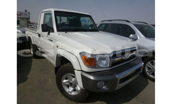 Buy Import Toyota Land Cruiser White Car in Import - Dubai in Abia State