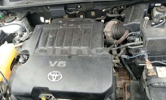 Acheter Import Voiture Toyota RAV4 Gris à Lagos, État de Lagos Acheter Import Voiture Toyota RAV4 Gris à Lagos, État de Lagos